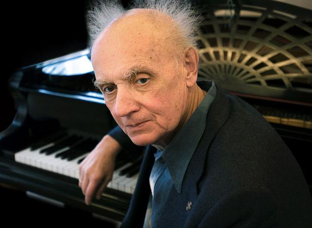 Βόιτσεχ Κίλαρ: Ο συνθέτης της μουσικής του «Δράκουλα»