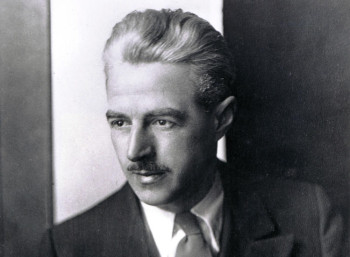 Ντάσιελ Χάμετ (1894 – 1961)