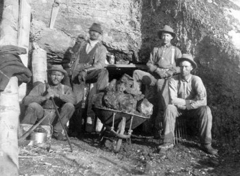 Τα πρώτα τζιν φορέθηκαν από εργάτες σε ορυχεία