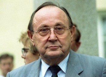 Χανς - Ντίτριχ Γκένσερ (1927 – 2016)
