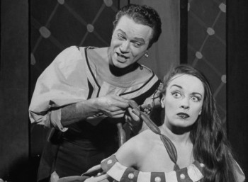 Ο Άλφρεντ Ντρέικ και η Πατρίτσια Μόρισον στην αυθεντική παραγωγή του 1948