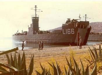 Το οχηματαγωγό του Πολεμικού Ναυτικού “Μέρλιν” L166